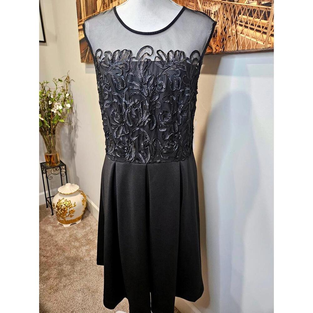 Nwt SD Collection Black Cocktail Dress with Embroidered Detail